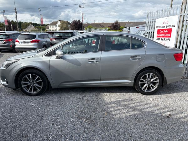 152 Toyota Avensis 2.0d4d 366904847