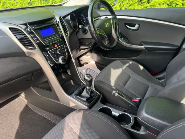 Hyundai i30 2016 DELUXE 1.4 PETROL 366908774
