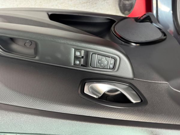 Renault Clio 2017     TOP SPEC ! 366901729