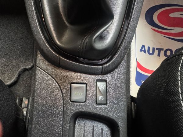 Renault Clio 2017     TOP SPEC ! 366901742