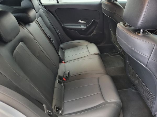 201 MERCEDES A16O D  MANUAL = LOW MILES = LEATHER 366915878
