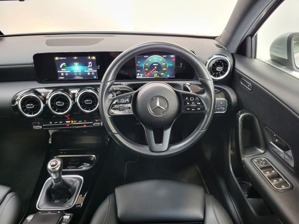 201 MERCEDES A16O D  MANUAL = LOW MILES = LEATHER 366915880