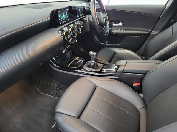 201 MERCEDES A16O D  MANUAL = LOW MILES = LEATHER 366915881