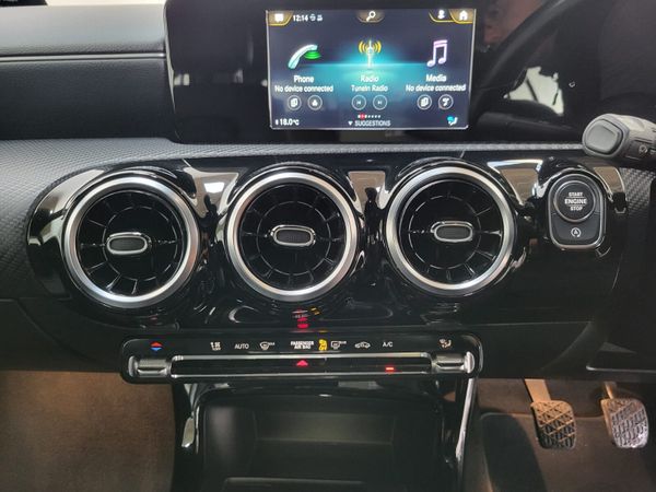201 MERCEDES A16O D  MANUAL = LOW MILES = LEATHER 366915883