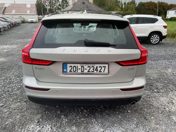 VOLVO V60 D3 2.0 DIESEL MOMENTUM LOW KMS 366916562