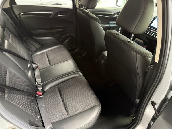 2016 Honda Fit 1.5 Petrol Hybrid Auto, Immaculate 366916992