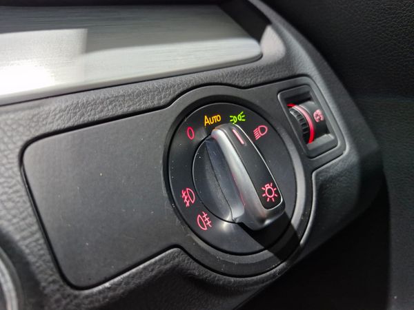2014 Volkswagen Passat R-Line 1.4 TSi DSG 366919448