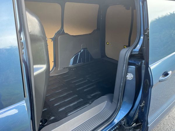 Ford Transit Connect, limited edition. 366933178