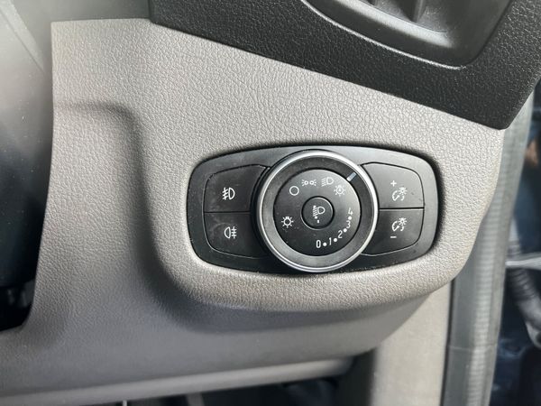 Ford Transit Connect, limited edition. 366933184