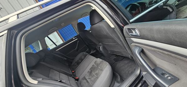 Volkswagen Golf Automatic High spec 366945915