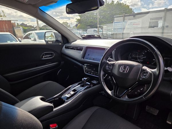 Honda Vezel 1.5L Hybrid| High-Spec | Low Miles 366946815