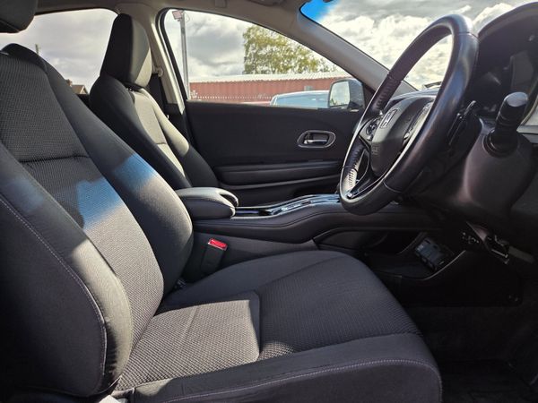 Honda Vezel 1.5L Hybrid| High-Spec | Low Miles 366946852