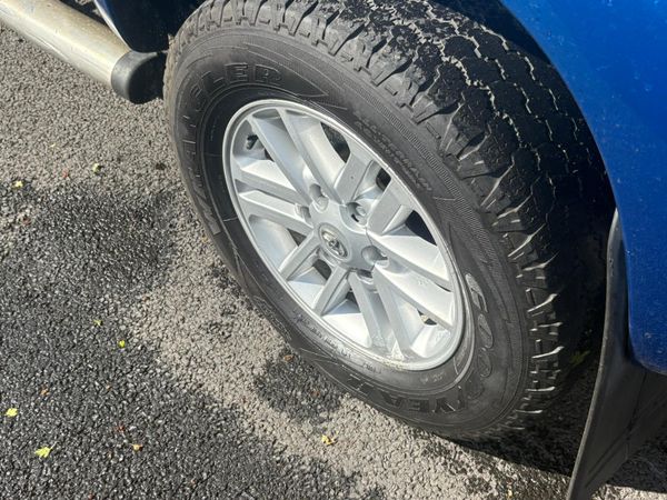 2015 Toyota Hilux 3.0 D4D INVINCIBLE Crewcab 366941361