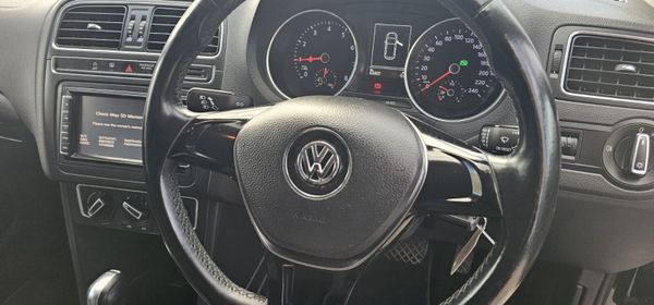 2015(152D) VOLKSWAGEN POLO (AUTOMATIC) 366952180