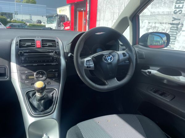 Toyota Auris 2011 tax and nctd €3290 366966512