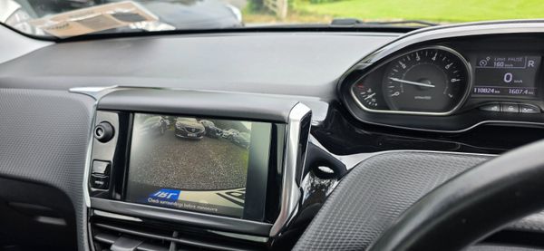 Peugeot 2008 2016 366960821