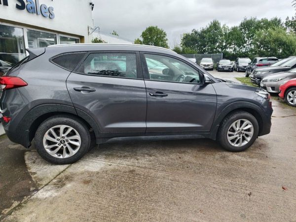 Hyundai Tucson 1.7 D Executive 366975717