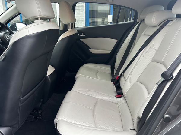 2017 MAZDA 3 1.5d GT LINE HATCH LOW KMS 366994572