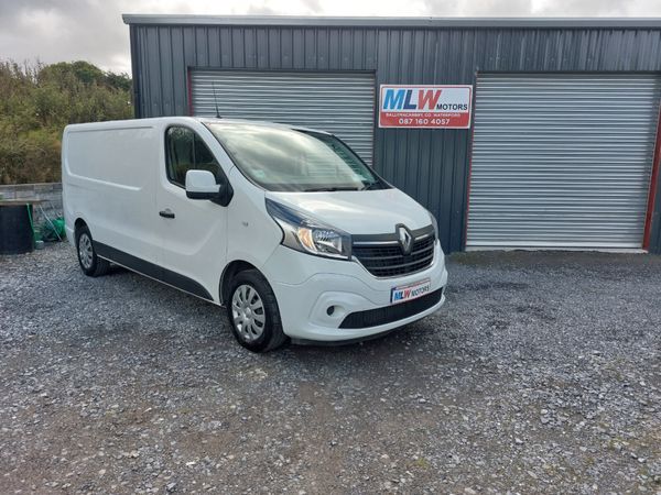 Renault Trafic 212 LWB 2.0L DCI Showroom Condition 367009876
