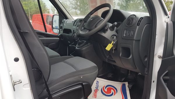 Renault Master 192D ELWB AS NEW VAT INVOICE 367018810