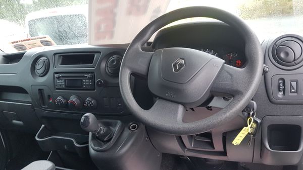 Renault Master 192D ELWB AS NEW VAT INVOICE 367018812