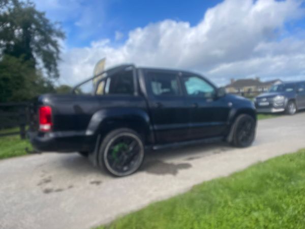 171 Volkswagen Amarok Highline 180bhp black Ed 367010142