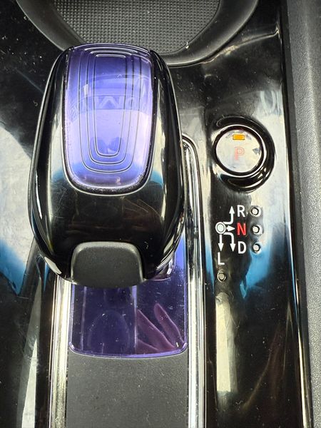 2017 Honda vezel(HRV)1.5 Hybrid automatic 367030845