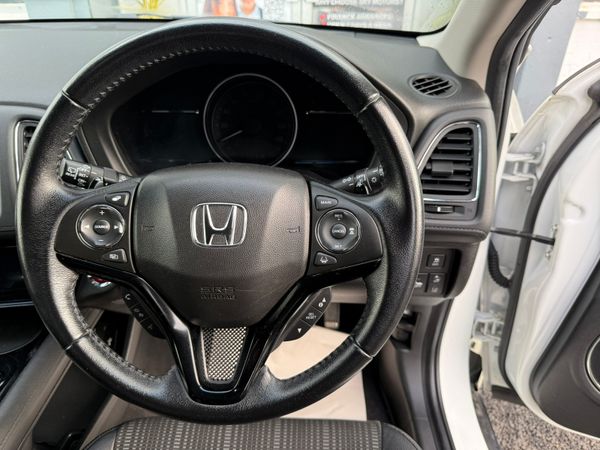 2017 Honda vezel(HRV)1.5 Hybrid automatic 367030842