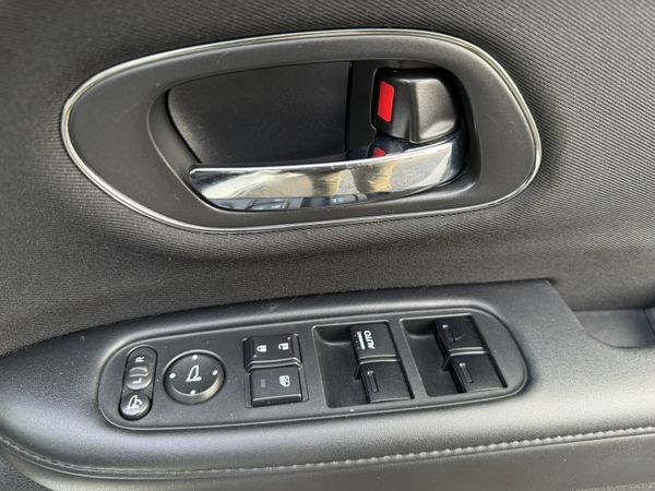 2017 Honda vezel(HRV)1.5 Hybrid automatic 367030853