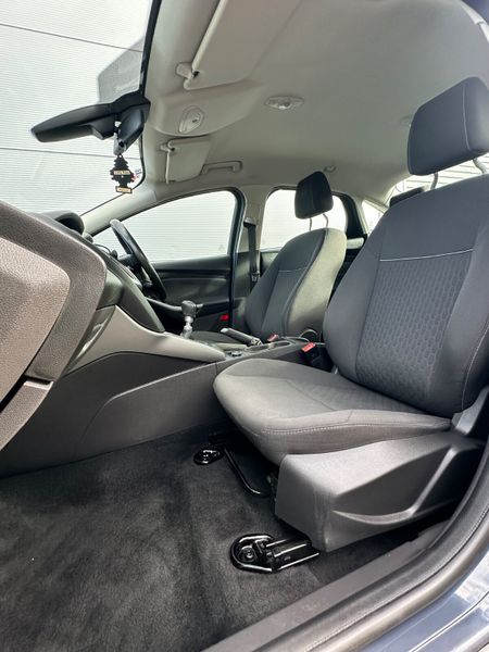 Ford Focus*LowKms *NewNCT 367045281