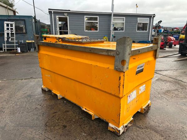 WESTERN 2000 LTR FUEL BOWSER ....1004T 367041437