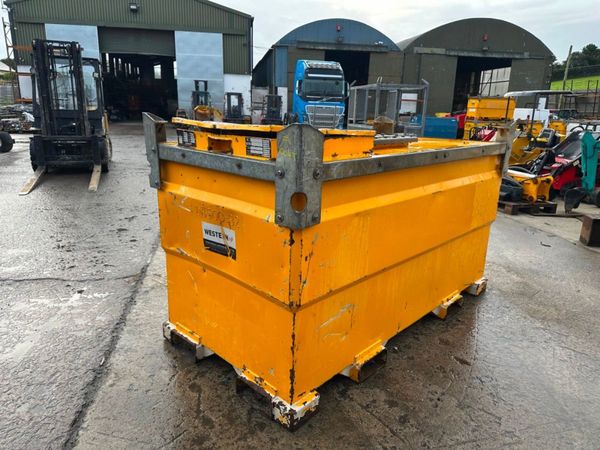 WESTERN 2000 LTR FUEL BOWSER ....1004T 367041439