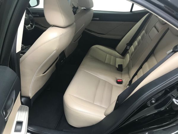 17 LEXUS IS 300H HYBRID /// FINANCE AVAILABLE 367058337