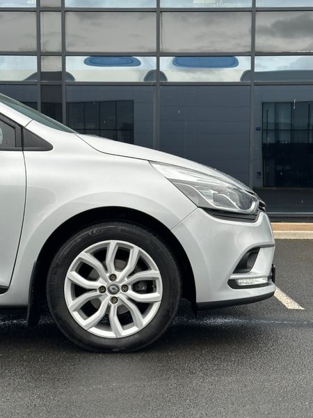 Renault Clio 2019 *1Owner 367053934