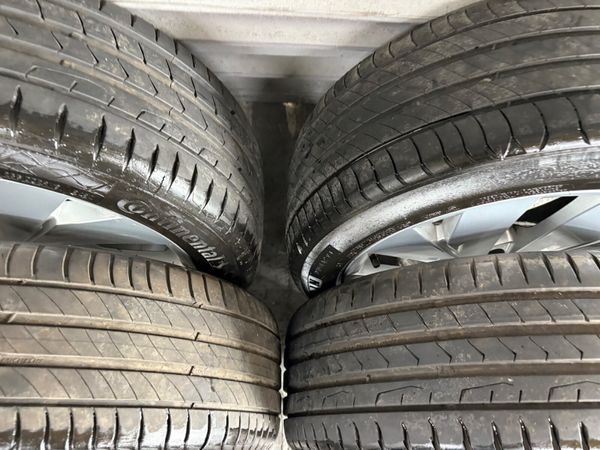 Volkswagen Golf Alloys 17” 367074983