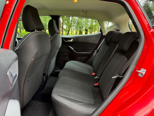 Ford Fiesta 2017 ZETEC Nice Spec 367078375