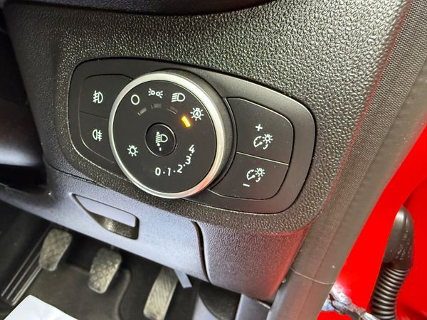 Ford Fiesta 2017 ZETEC Nice Spec 367078386