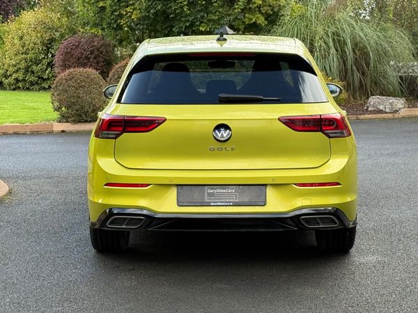 Stunning 221 Volkswagen Golf R-Line! 367085281