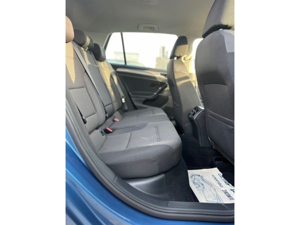 Volkswagen Golf AUTOMATIC LOW MILEAGE VW GOLF 367089685