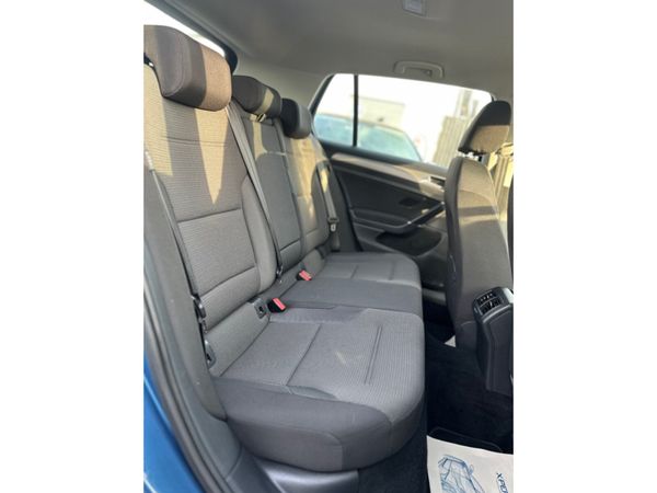 Volkswagen Golf AUTOMATIC LOW MILEAGE VW GOLF 367089687