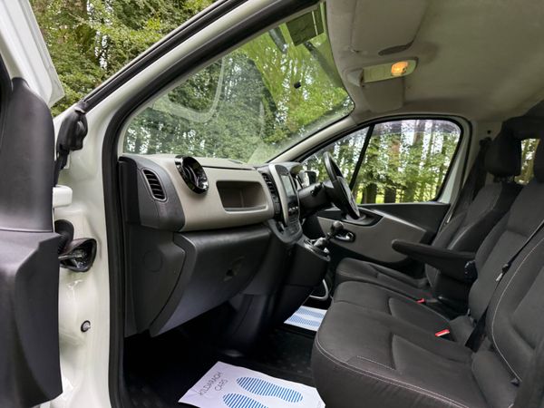 Nissan NV300 2017 Possible To Crewcab 367080404