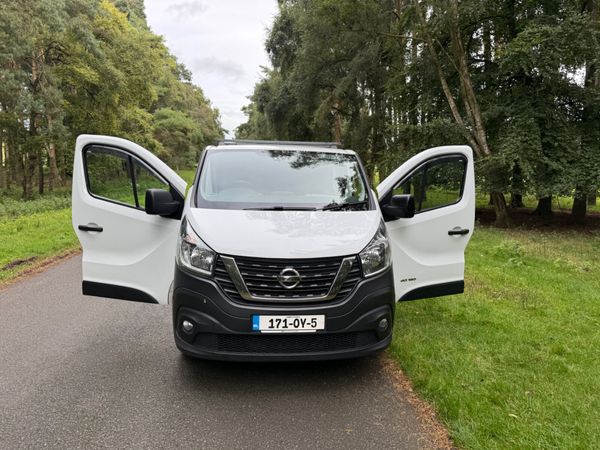 Nissan NV300 2017 Possible To Crewcab 367080442