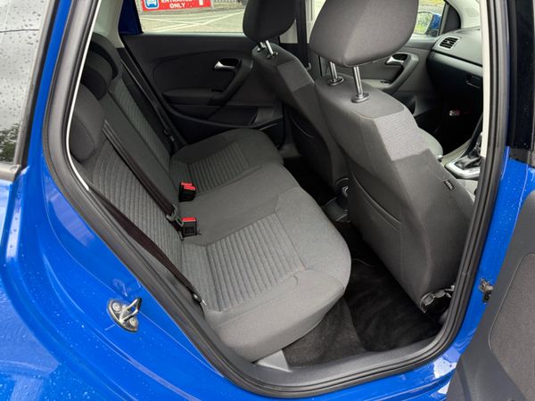 Volkswagen Polo 2012 Auto 20,000 kms 367094871