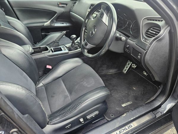 LEXUS  IS 200 F SPORT DIESEL 2013 367095152