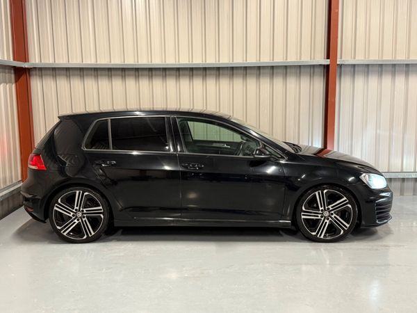Volkswagen Golf 2014 1.6TDI 367117935