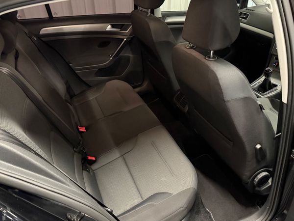 Volkswagen Golf 2014 1.6TDI 367117931