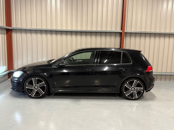 Volkswagen Golf 2014 1.6TDI 367117941