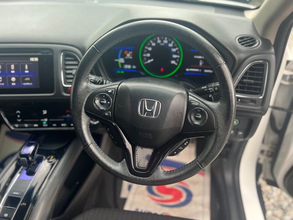 Honda Vesel ** 2015** 367112792