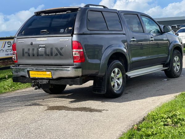2013 Toyota Hilux Invincible*****NO VAT 367145403