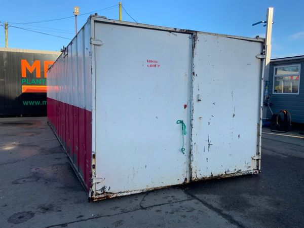 32ft x 10ft SITE STORAGE CONTAINER..........3925. 367149034